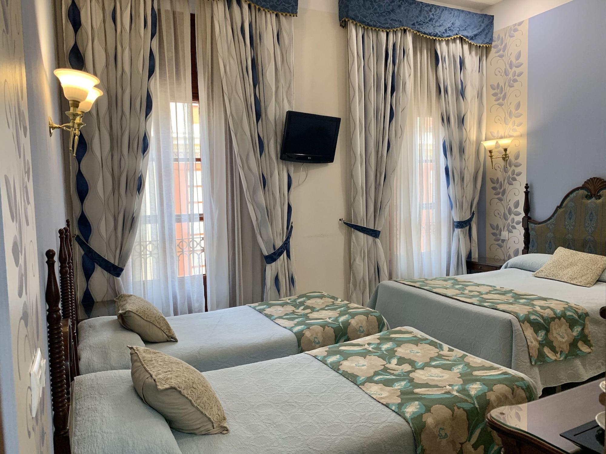 Europa Boutique Hotel *