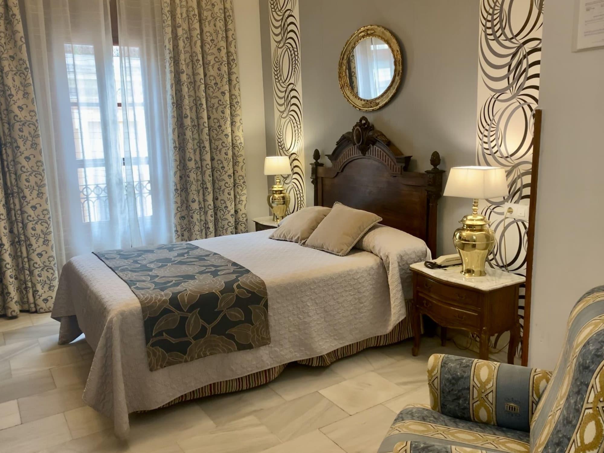 Europa Boutique Hotel *